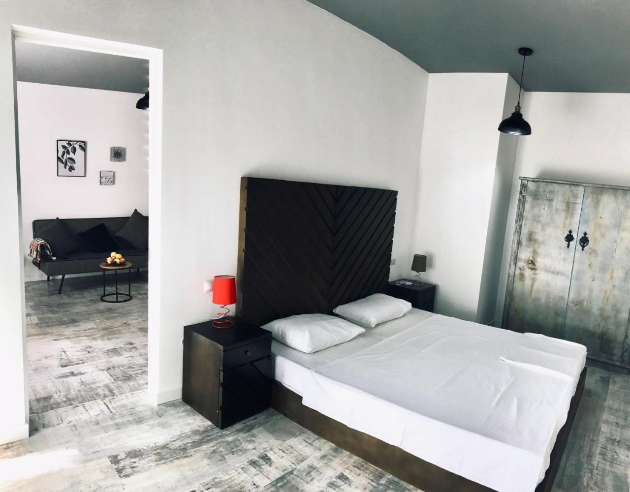 City Center Apartments By Happy Place Tbilissi Extérieur photo