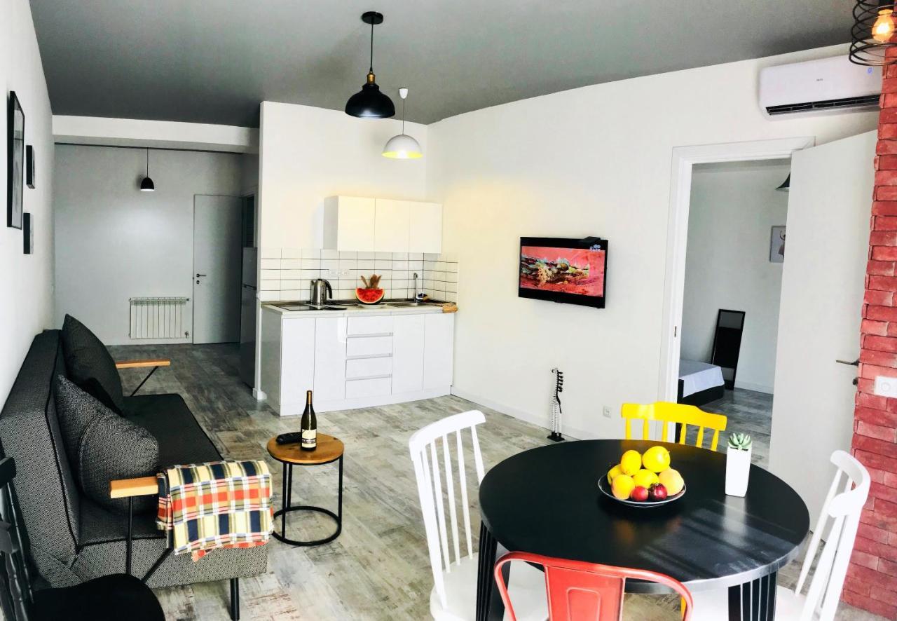 City Center Apartments By Happy Place Tbilissi Extérieur photo